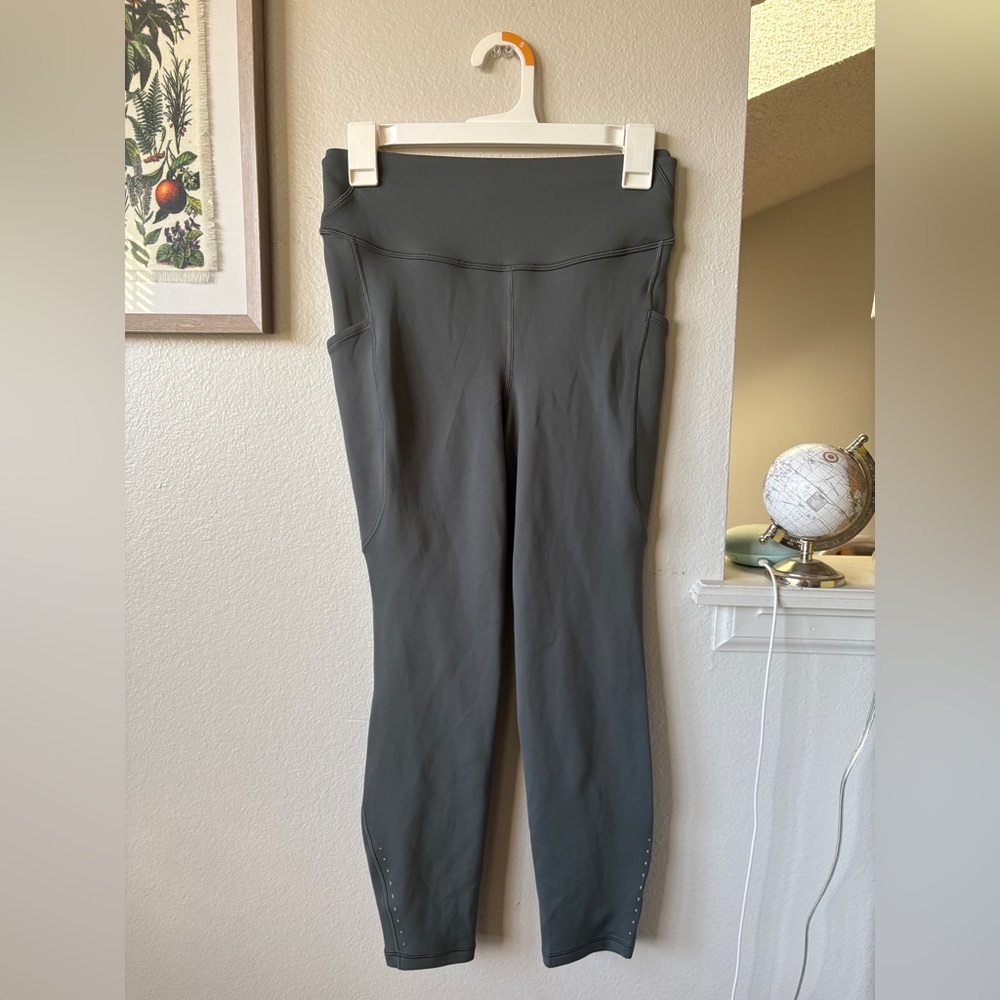 Lululemon Fast and Free High-Rise Green Size 8 Crop Leggings Medium